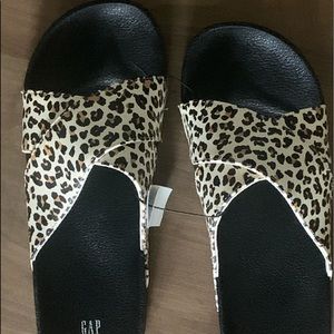 Brand new adorable cheetah print slides!